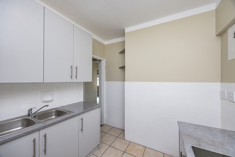 2 Bedroom Property for Sale in Rondebosch Western Cape